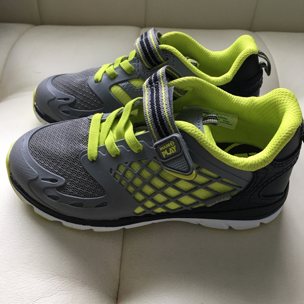 Stride Rite Made2Play Breccen Sneakers